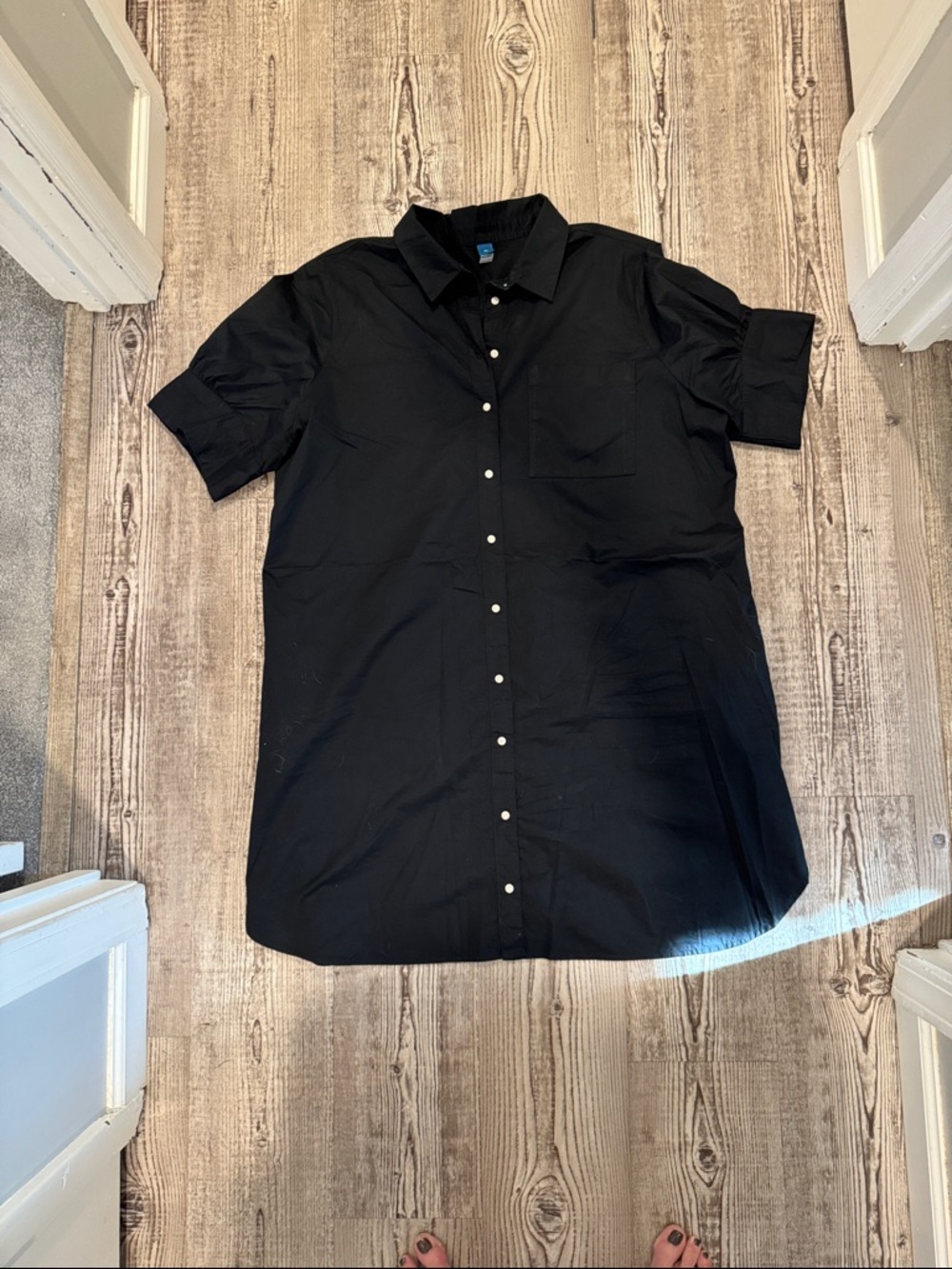 Old Navy Black Short-Sleeve Button-Up Dress w/ Pockets